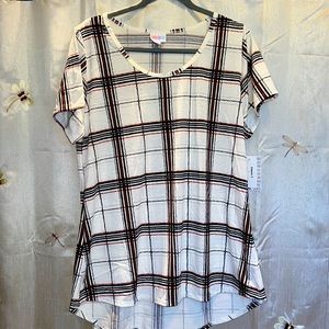 NWT Classic tee from LuLaRoe. Size L